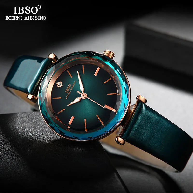 Luxury Women's Watches Elegant Green Glass Regular Slices Design Stainless Steel And Leather Strap Wrist Women Watch For Gifts