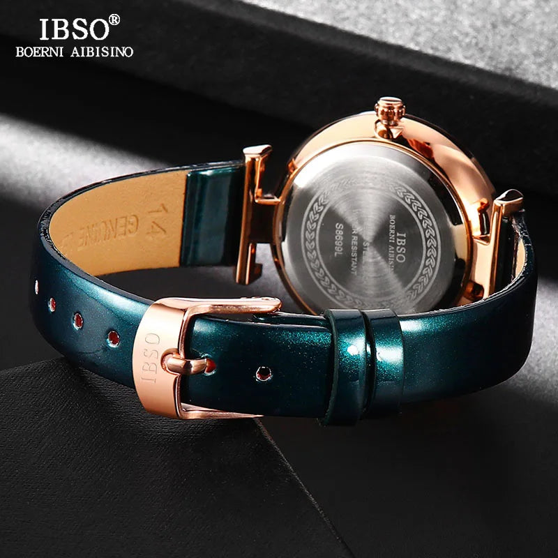 Luxury Women's Watches Elegant Green Glass Regular Slices Design Stainless Steel And Leather Strap Wrist Women Watch For Gifts