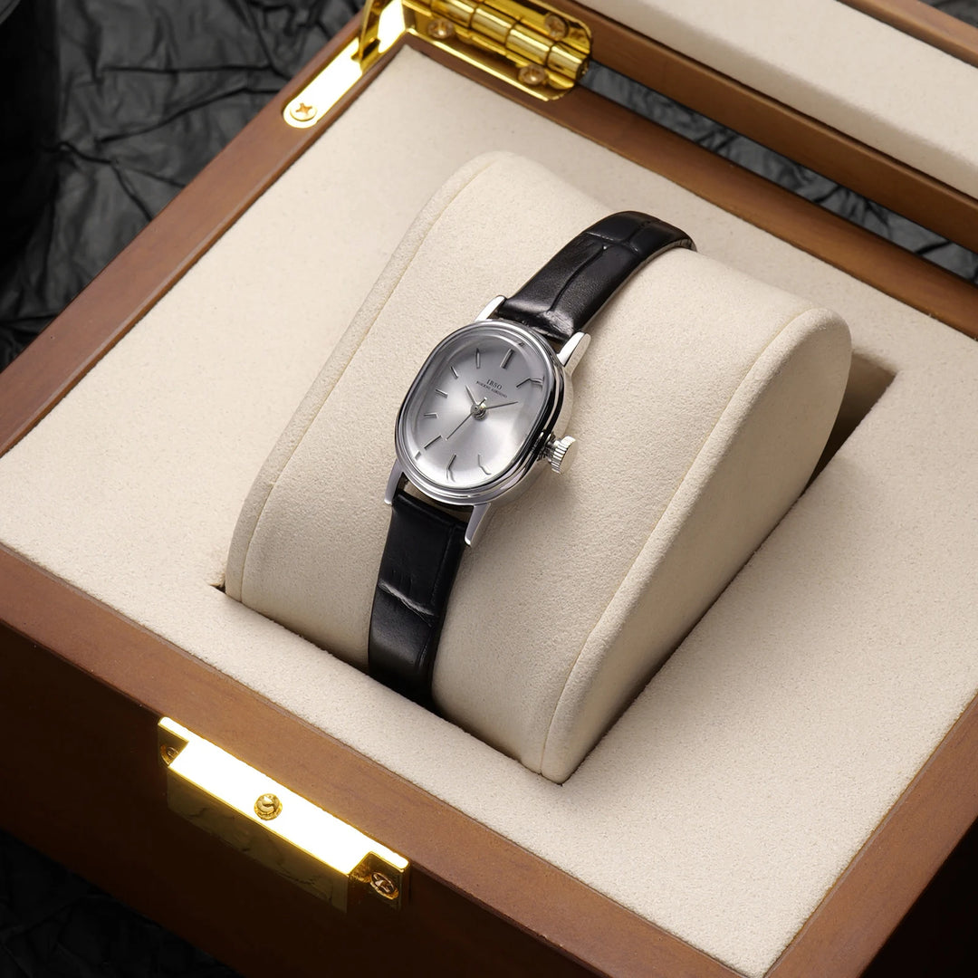 IBSO 2025 New Small Women Quartz Watches Ladies Wristwatches Genuine Leather Strap Stainless Steel Back Case Hook Buckle Watch