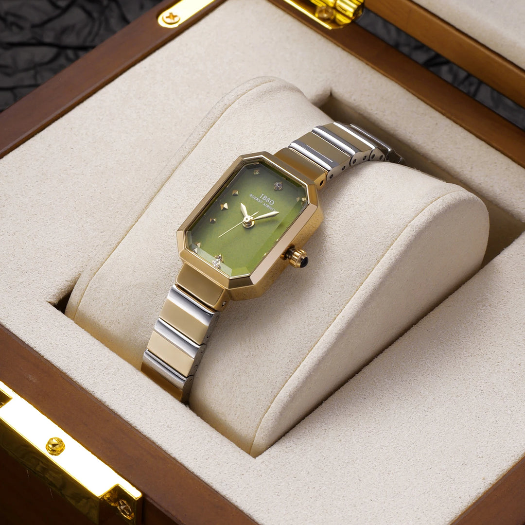 2026 Wholesale Women Luxury Quartz Watches 3ATM Waterproof Japanese Movement High Quality Stainless Steel Strap Small Dial