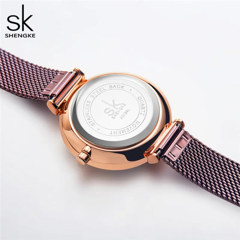 Shengke Originale Design Woman Watches Fashion Lucky Clover Fashion Women's Quartz Wristwatches Top Luxury Elengent Female Clock